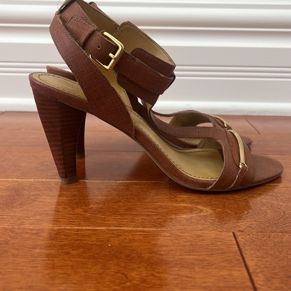 Gently used Nine West leather sandals - Picture 2 of 6